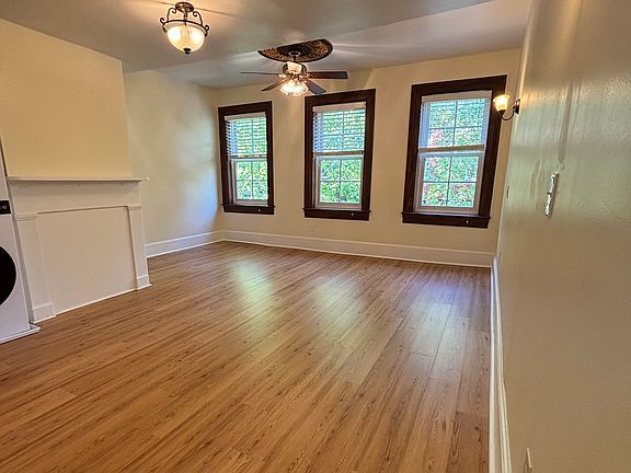2nd image of 1315 Hollins St #2