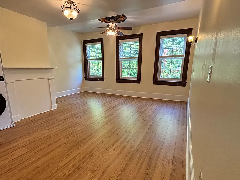1315 Hollins St #2 — Photo 2