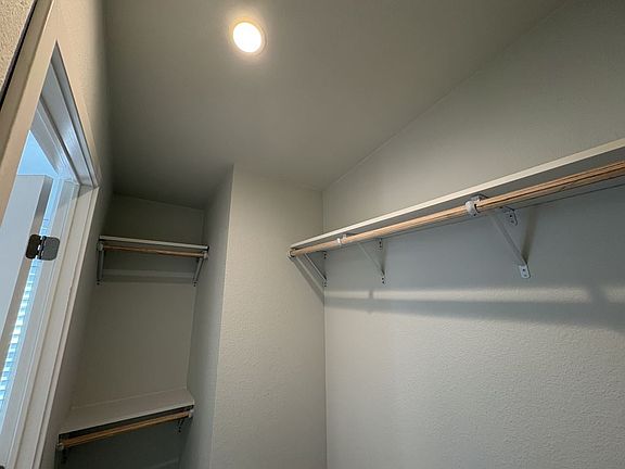 5th image of 20683 Waalew Rd Space B180
