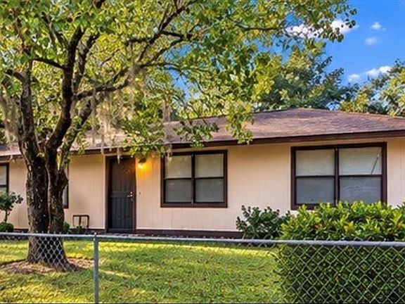 3rd image of 5330 NW 12TH PLACE