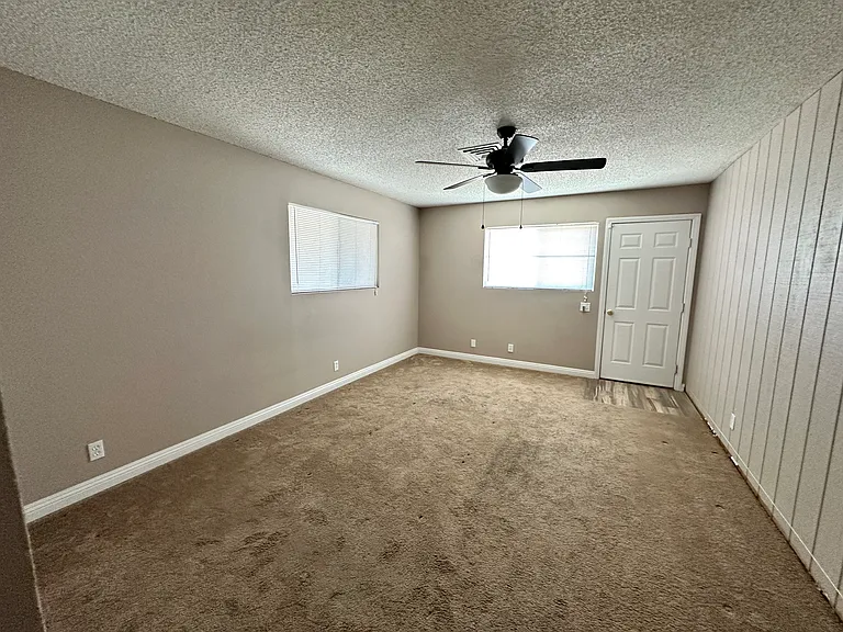 1924 Westwind Rd #B — Photo 18