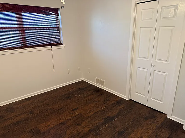 1215 Neely Ave — Photo 29
