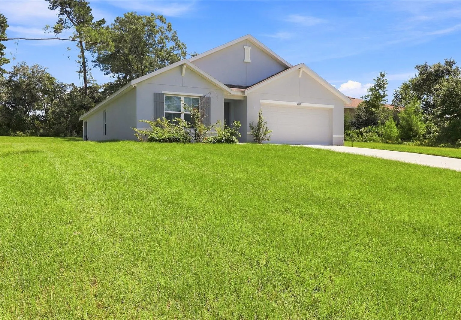 4 bed, 1828 sqft, $2,100 — Photo 3