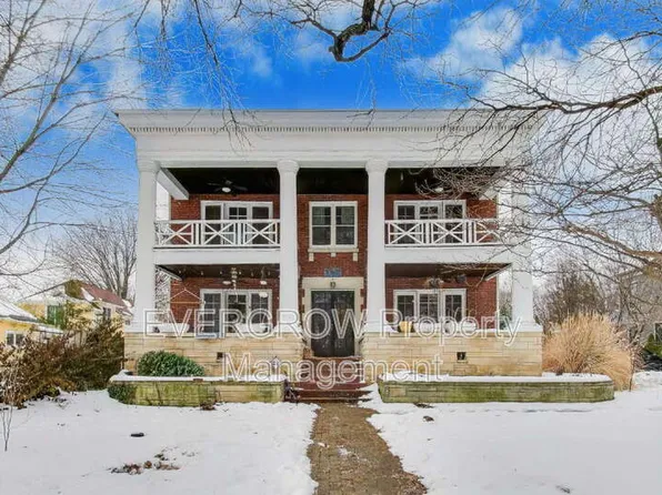 945 Woodruff Place Middle Dr APT 4, Indianapolis, IN 46201