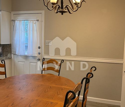 4th image of 611 Highland Ave APT B