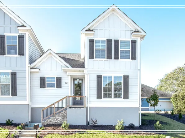 221 Banksia Rd, Aiken, SC 29803