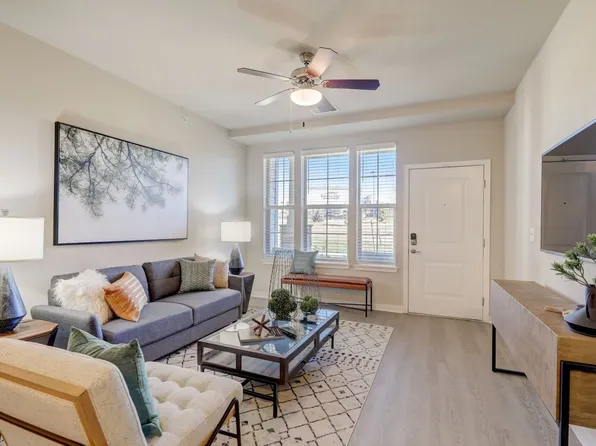 Springs at Lake Cook Crossing