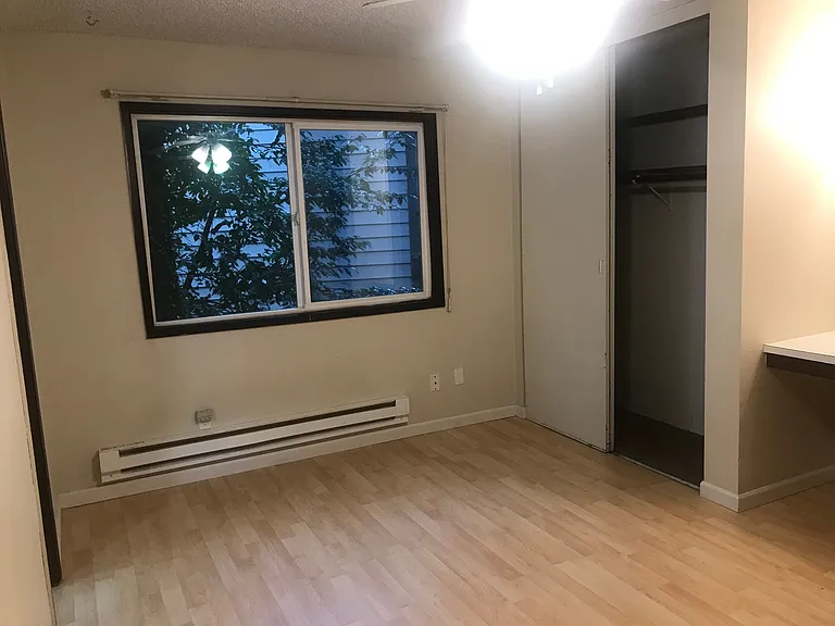 SW Terri Ct — Photo 12