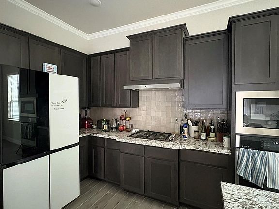 3rd image of 11904 Lawton Creek Ln