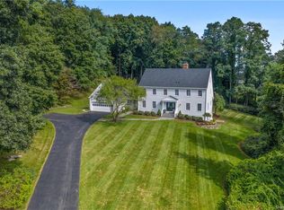 9 Sleepy Hollow Rd, Chappaqua, NY 10514