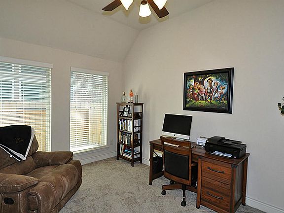 4th image of 2922 Rivermist Ln