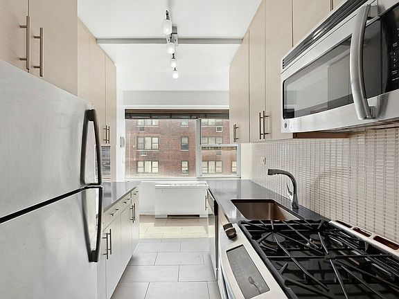 2nd image of 445 E 80th St #14E