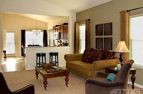 2nd image of 2921 Pino Triste Dr