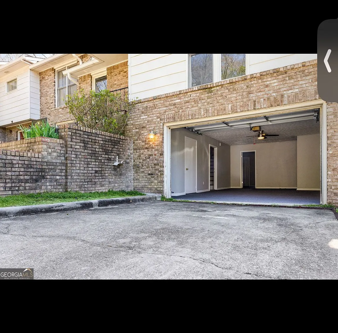 3219 University Ave — Photo 3
