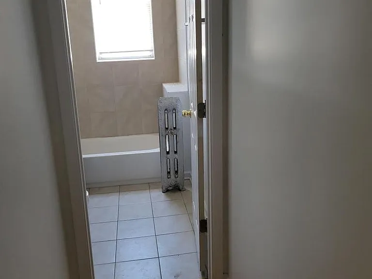 6813 S Harper Ave #2 — Photo 15