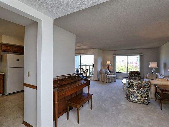 4th image of 7220 York Ave S APT 603