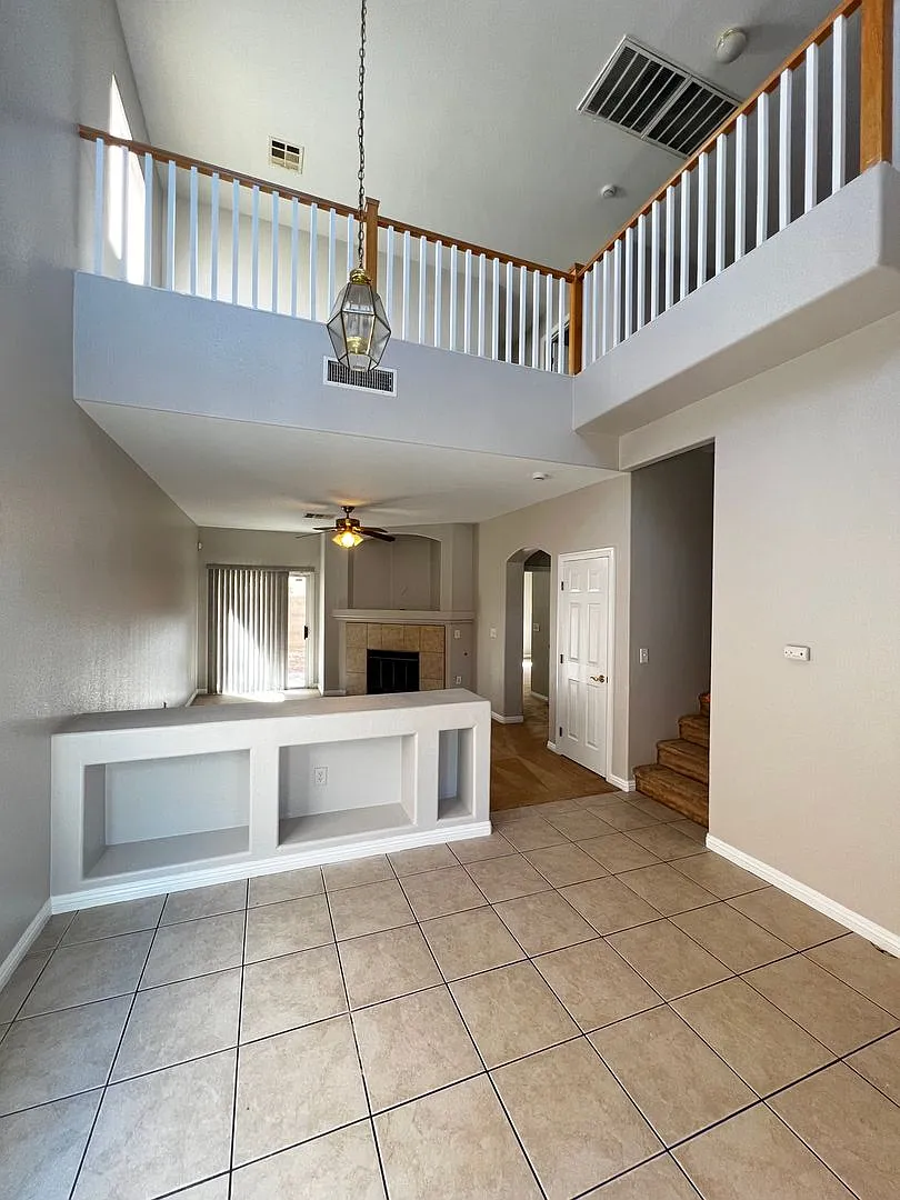 Downstairs Primary Bedroom / Loft — Photo 4