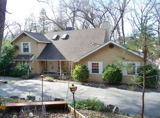 39694 Pierce Lake Dr, Oakhurst, CA