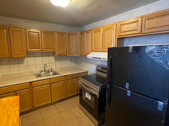 5th image of 543 Taylor Ave APT 3
