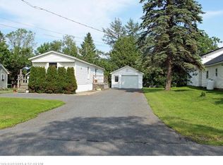 26 Delmont St, Presque Isle, ME 04769