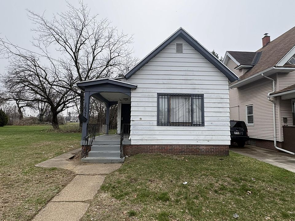 1st image of 1637 Vance St