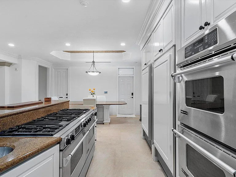 414 Riviera Isle Dr — Photo 23