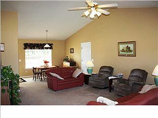 2nd image of 1918 Candlewood Dr