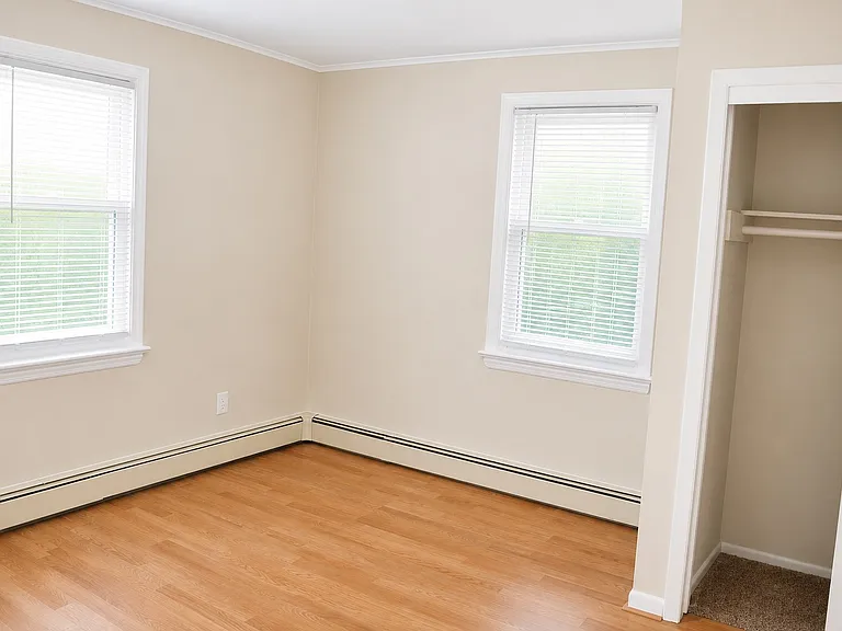 1777 Stone Ave — Photo 9