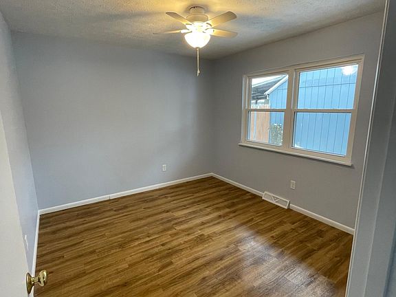 2nd image of 2509 Chestnut St #A