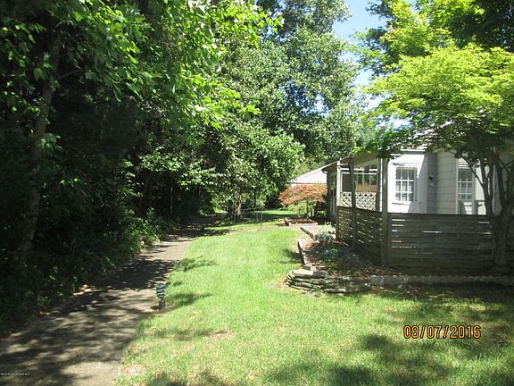5th image of 730C Thornbury Ln #C