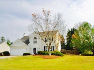 3920 Barberry Ct, Cumming, GA 30041