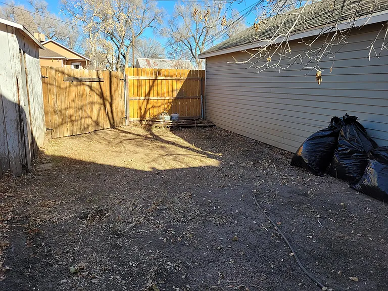 726 W Colorado Ave — Photo 8