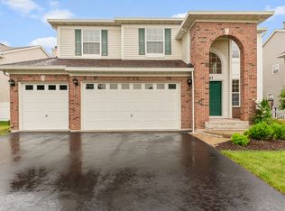 2507 Whitehall Ln, Naperville, IL