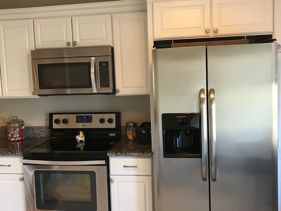 1st image of 3011 Sandpiper Bay Cir APT C201