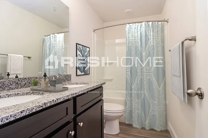 962 Simmons Trce — Photo 15