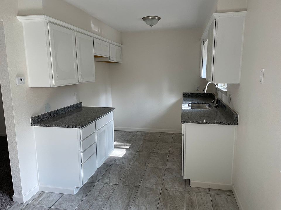 1st image of 3668 Larch Ave #4