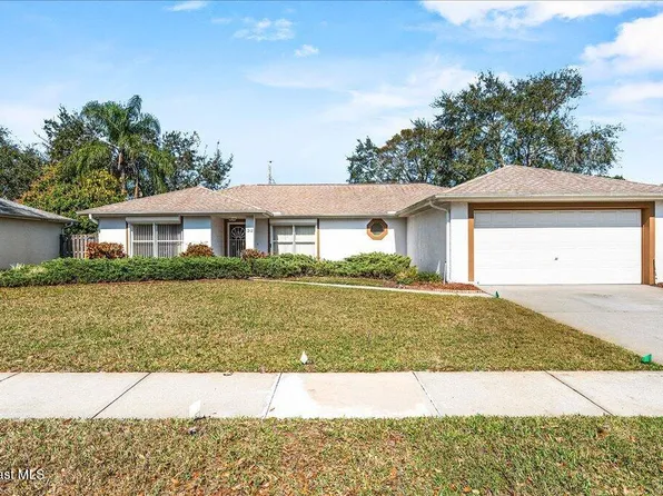 212 Crystal Lake Rd, Melbourne, FL 32901