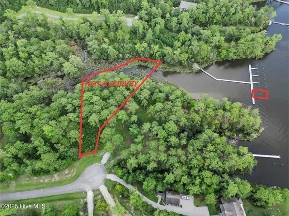 143 Queen Annes Ct #13, Oriental, NC 28571