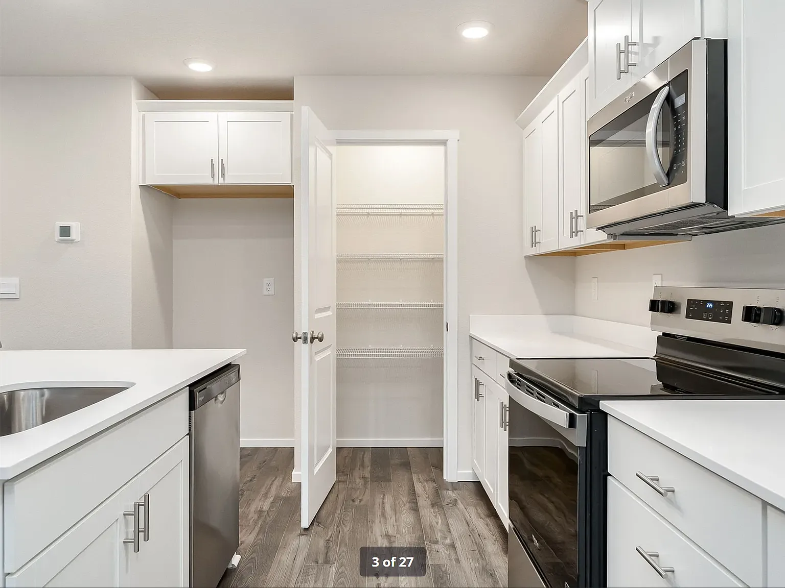 4 bed, 1478 sqft, $2,695 — Photo 4