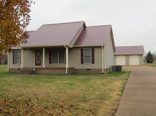 703 Dry Creek Rd, Smithville, TN 37166