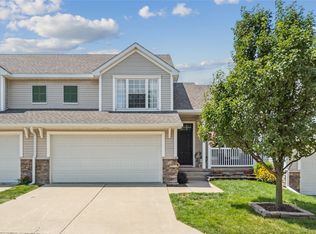 913 NW Prairie Ridge Dr, Ankeny, IA 50023