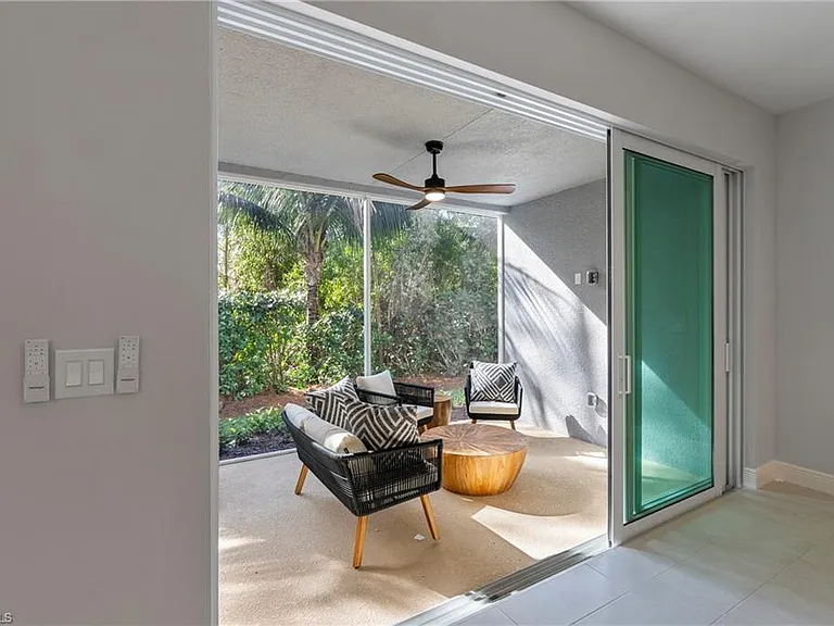 2640 Seychelles Cir #2802 — Photo 18