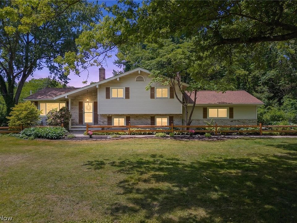1st image of 17796 Kingswood Dr