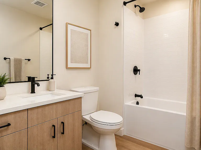 Cedarline — Photo 13