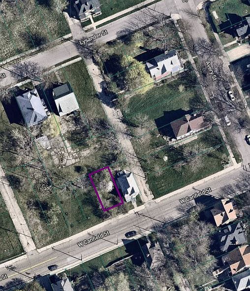 2nd image of 1738 W Canfield St