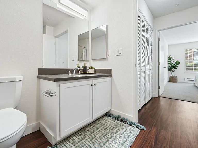 Pescadero Apartments — Photo 29