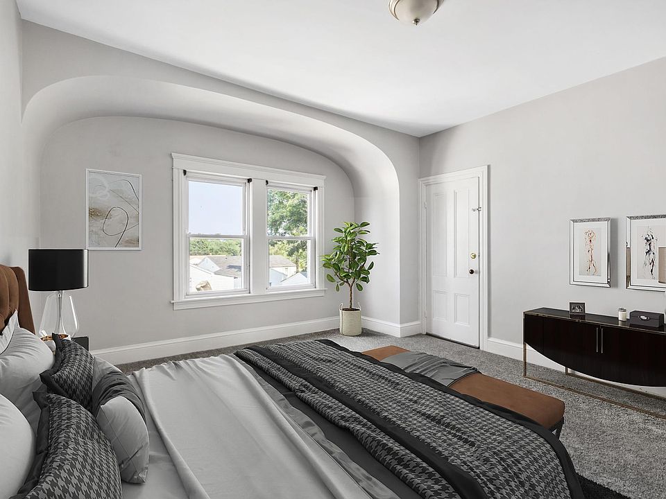 1st image of 141 Grove St Floor 2