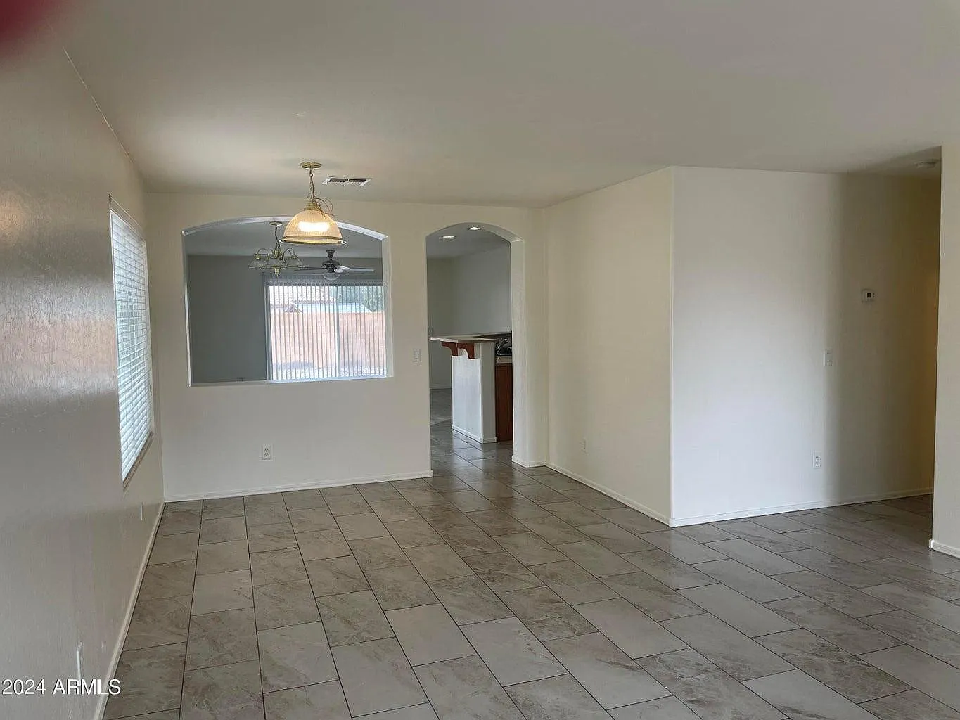 4 bed, 2.0 bath, 1635 sqft, $1,800 — Photo 3