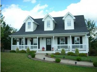 6776 Bucksland Dr, Ooltewah, TN 37363