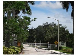 3836 NW 43rd Ter, Coconut Creek, FL 33073